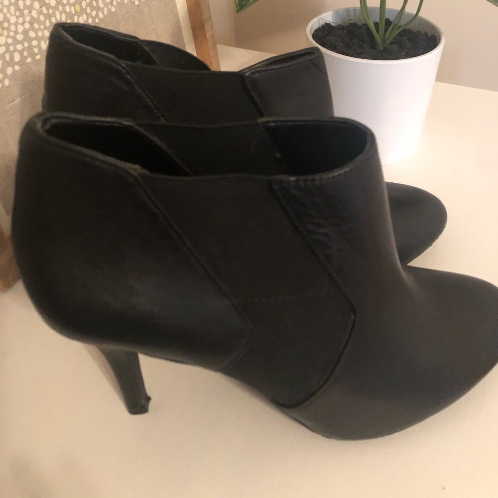 Arturo chiang booties